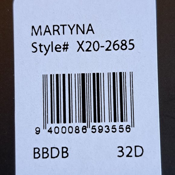 Frederick's Of Hollywood Velvet Bra - Picture 7 of 7